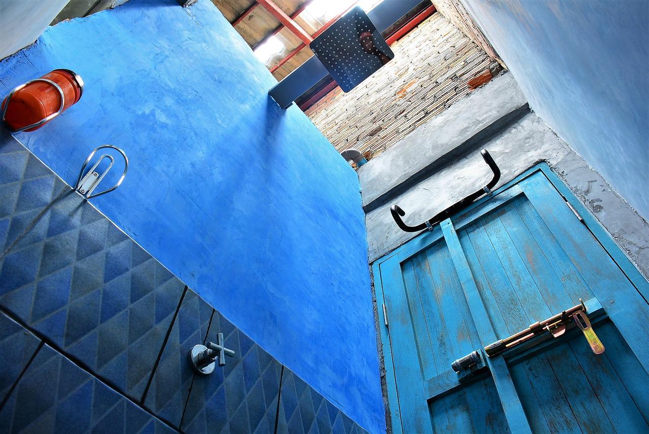 12Month Hostel Phuket Εξωτερικό φωτογραφία