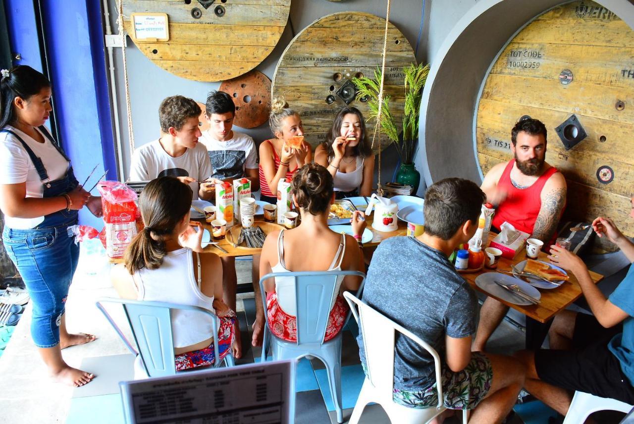 12Month Hostel Phuket Εξωτερικό φωτογραφία